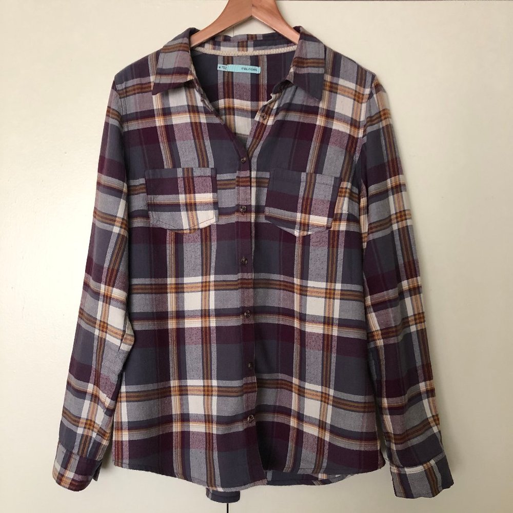 MAURICES Purple and Gold Plaid Flannel - M